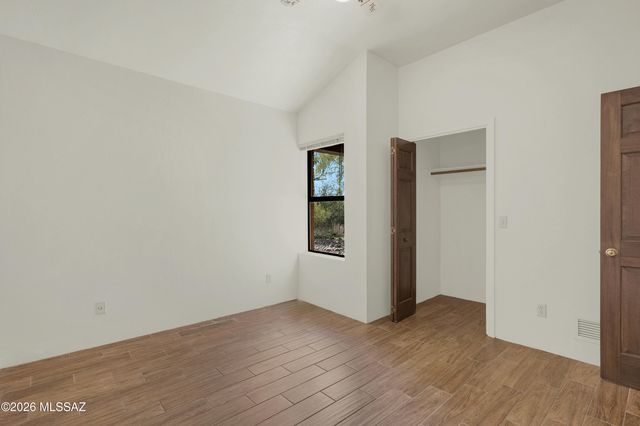 10460 E Vía Del Mar, Tucson, AZ 85748