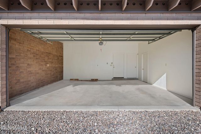 10460 E Vía Del Mar, Tucson, AZ 85748