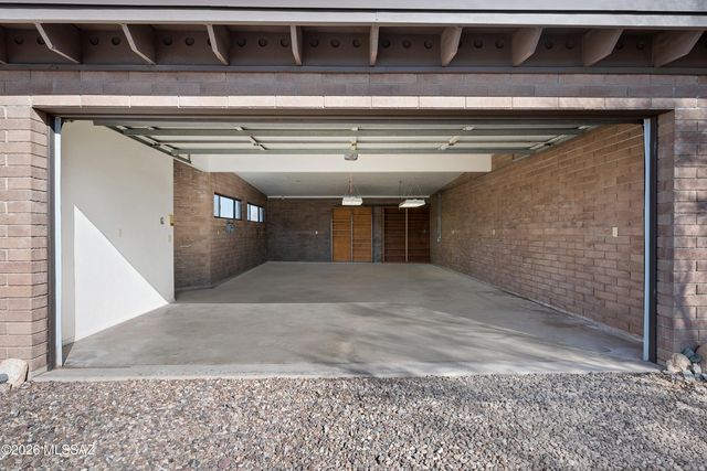 10460 E Vía Del Mar, Tucson, AZ 85748