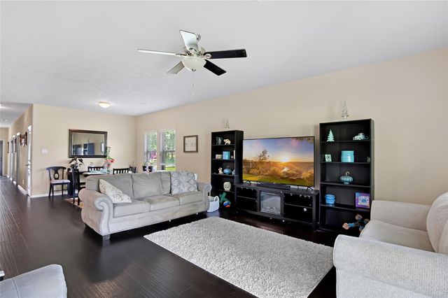 1603 Sahara Drive, Crosby, TX 77532