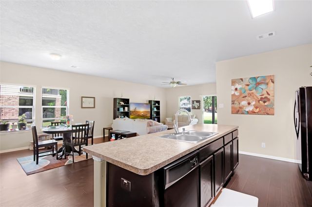 1603 Sahara Drive, Crosby, TX 77532