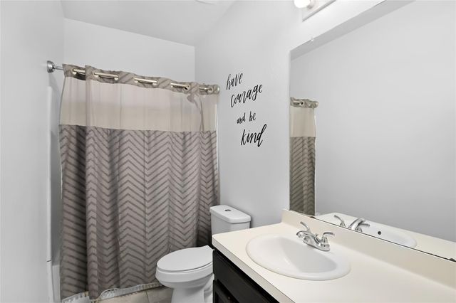 1603 Sahara Drive, Crosby, TX 77532