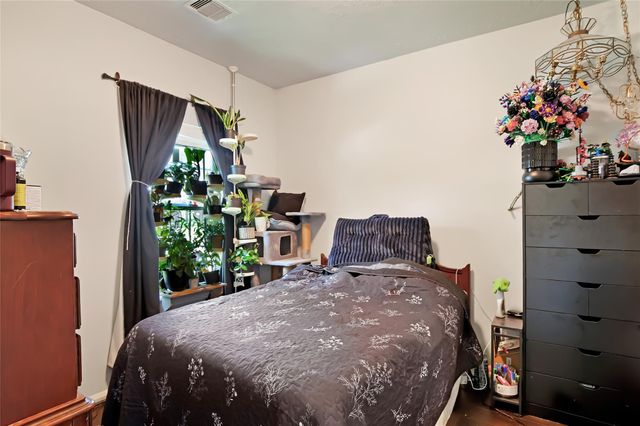 1603 Sahara Drive, Crosby, TX 77532