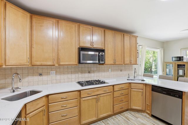 905 14th Street, Lakewood, NJ 08701
