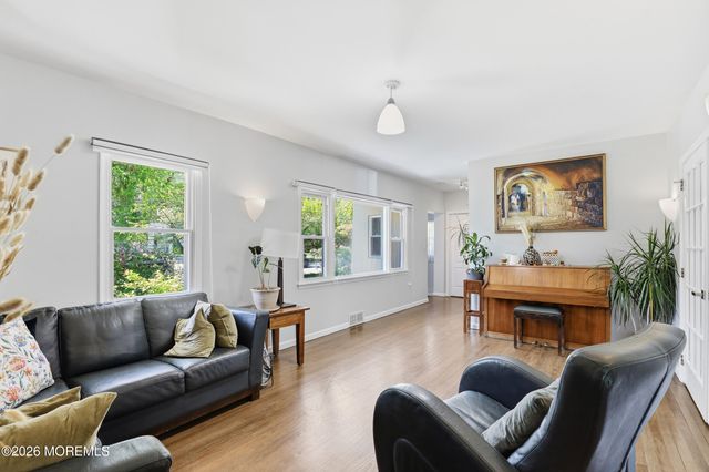 905 14th Street, Lakewood, NJ 08701