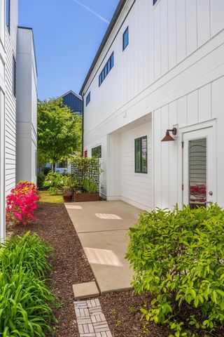 1444 Sinclair Avenue, Chattanooga, TN 37408