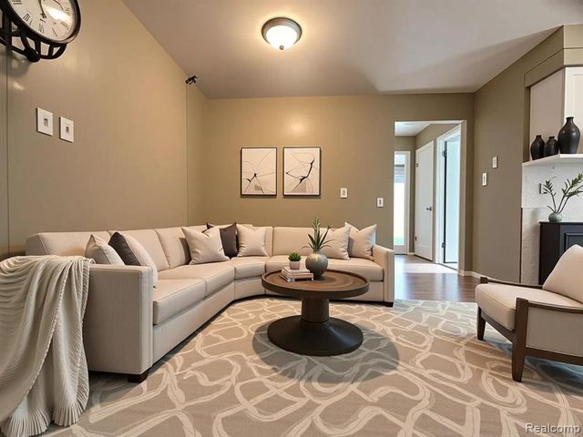 5045 Abington Drive, Troy, MI 48085