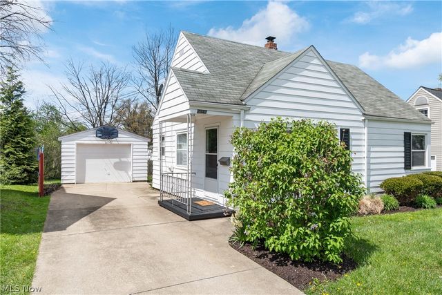 2342 25th Street, Cuyahoga Falls, OH 44223