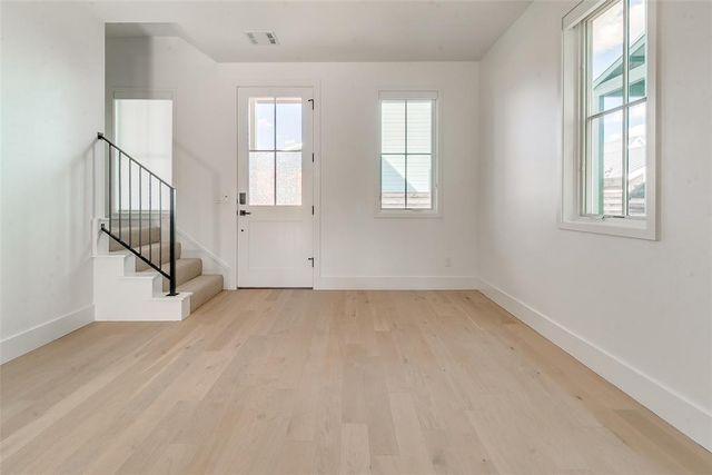 1056 Hangar Drive, Oklahoma City, OK 73108