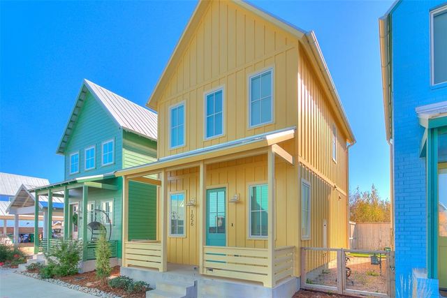 1056 Hangar Drive, Oklahoma City, OK 73108