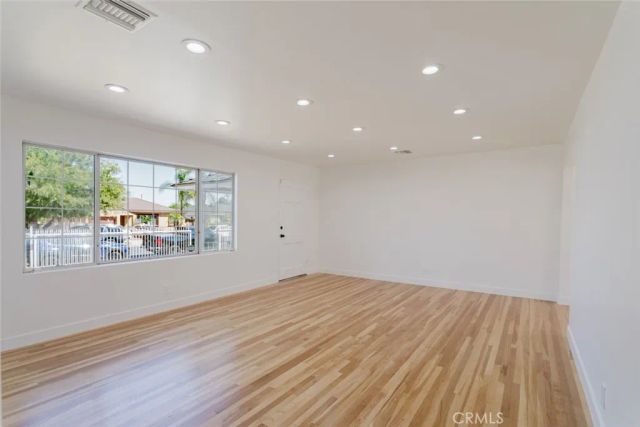 7737 Cleon Avenue, Sun Valley, CA 91352