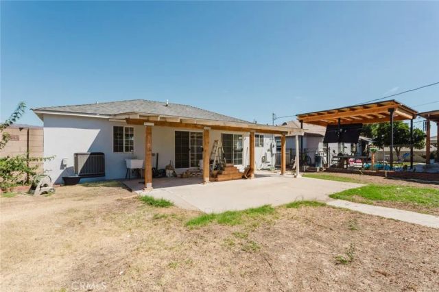 7737 Cleon Avenue, Sun Valley, CA 91352