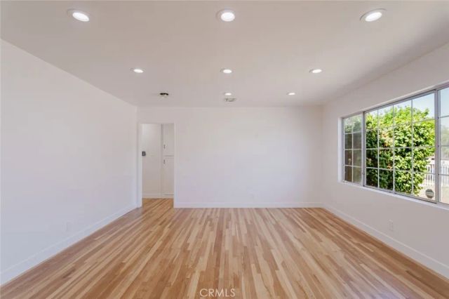 7737 Cleon Avenue, Sun Valley, CA 91352
