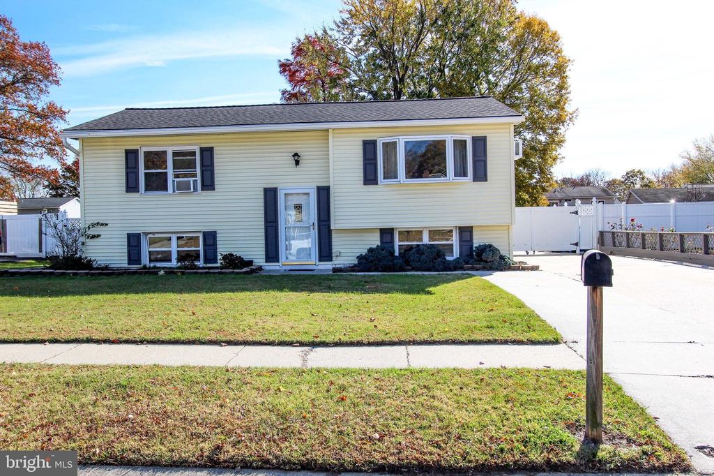 118 MIDLAND DR, Elkton, MD 21921