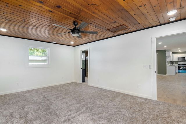 611 S Ohio, Marionville, MO 65705