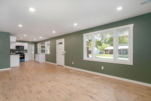 611 S Ohio, Marionville, MO 65705