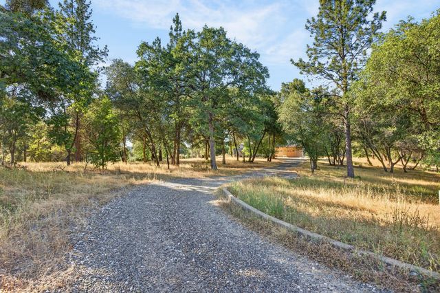 4016 Twin Ridges Rd, Placerville, CA 95667