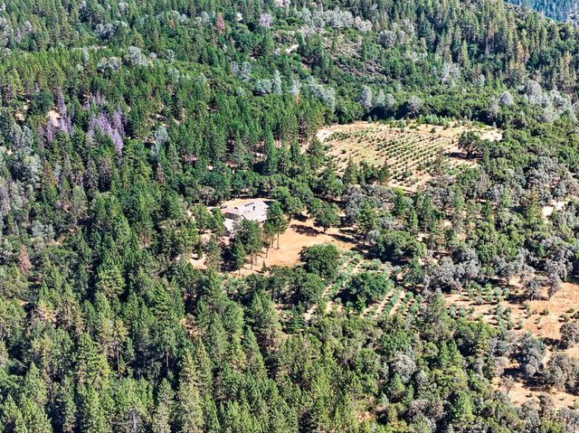 4016 Twin Ridges Rd, Placerville, CA 95667