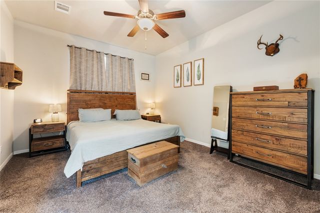 2004 Dumfries Drive, Bryan, TX 77807