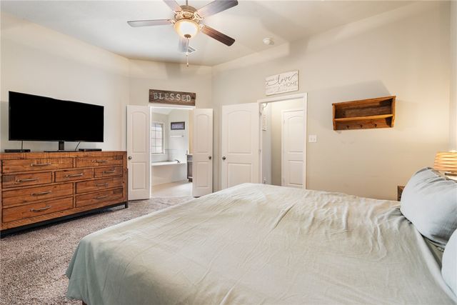 2004 Dumfries Drive, Bryan, TX 77807