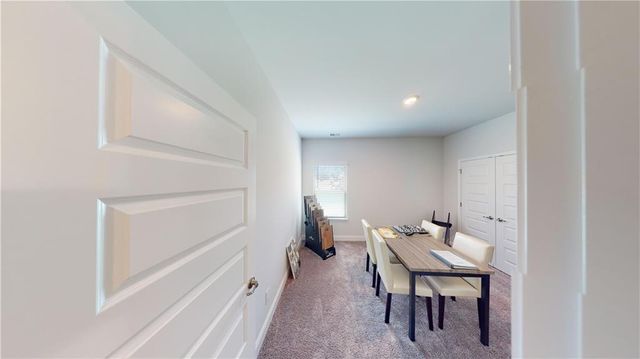 1102 Stiles Crossing 42, Griffin, GA 30223