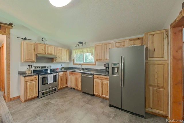 5920 CAMPBELL CORNERS Drive, Oceola Township, MI 48855