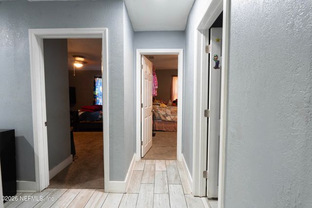 7949 TALLAHASSEE Avenue, Jacksonville, FL 32208