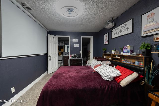 7949 TALLAHASSEE Avenue, Jacksonville, FL 32208