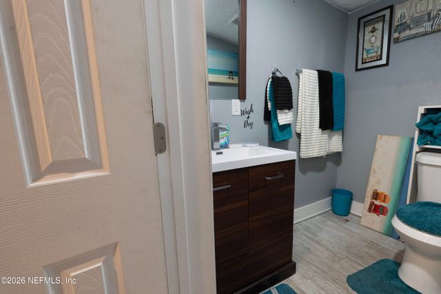 7949 TALLAHASSEE Avenue, Jacksonville, FL 32208