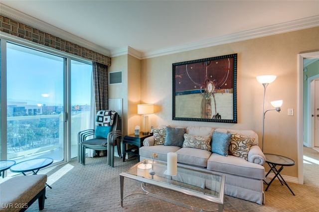 145 East HARMON Avenue 1202, Las Vegas, NV 89109