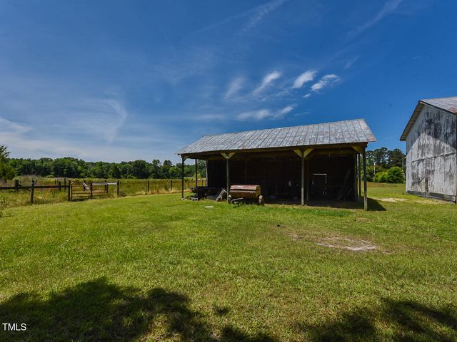2371 Nc-210, Smithfield, NC 27577