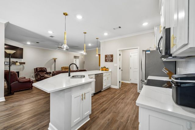 152 Apple Blossom Place, Hot Springs, AR 71913