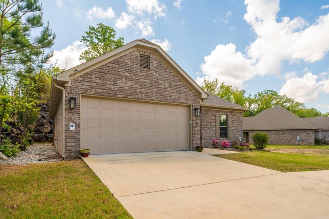 152 Apple Blossom Place, Hot Springs, AR 71913