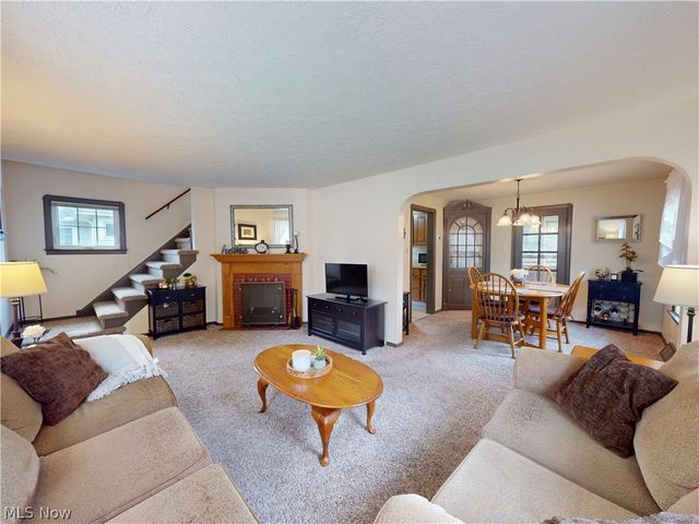 310 E 222nd Street, Euclid, OH 44123