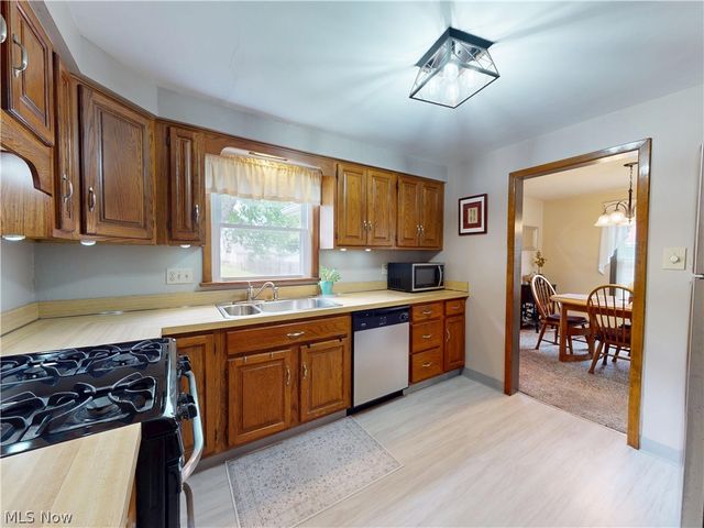 310 E 222nd Street, Euclid, OH 44123
