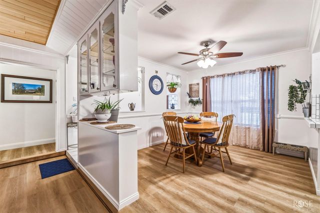 2052 Country Club Estates Circle, San Angelo, TX 76904