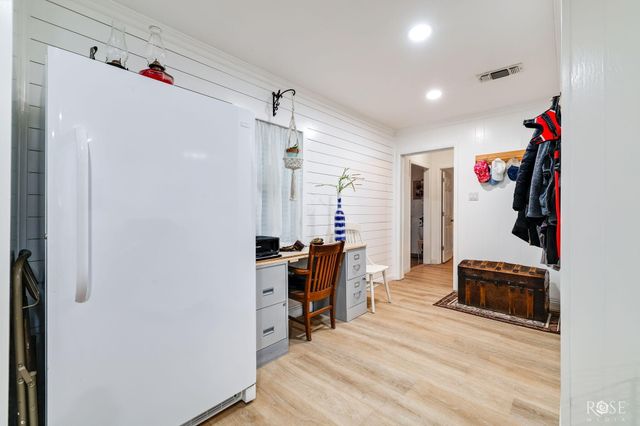 2052 Country Club Estates Circle, San Angelo, TX 76904