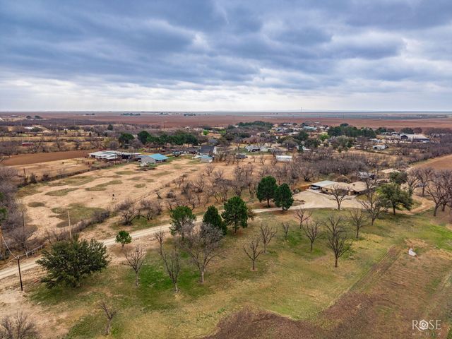 2052 Country Club Estates Circle, San Angelo, TX 76904