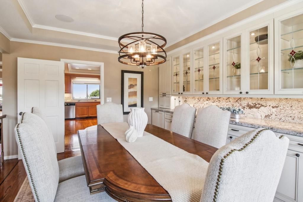 Image 22 of property listing at 733 Temescal Way, Redwood City, CA 94062