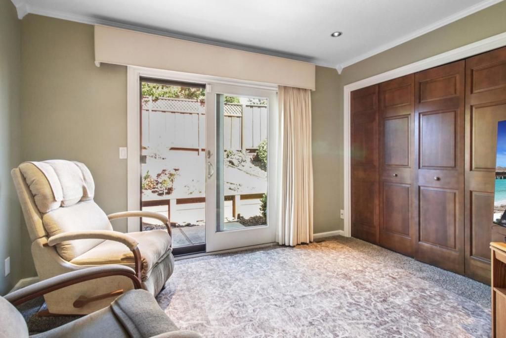 Image 43 of property listing at 733 Temescal Way, Redwood City, CA 94062