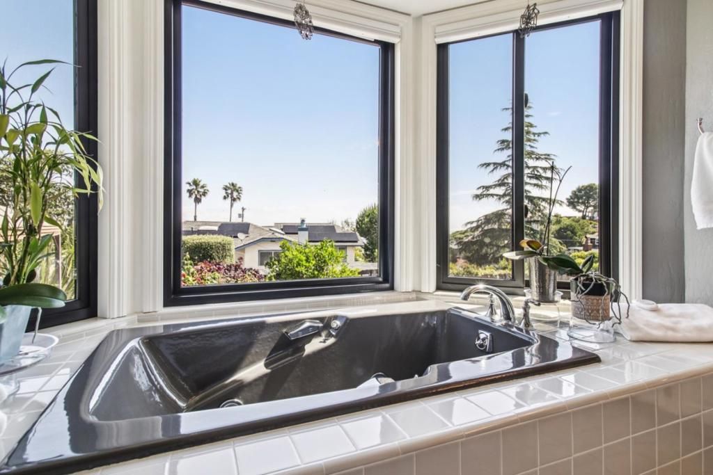 Image 59 of property listing at 733 Temescal Way, Redwood City, CA 94062