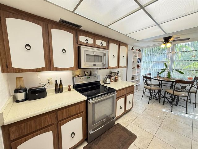 1012 PEARCE DRIVE 101, Clearwater, FL 33764