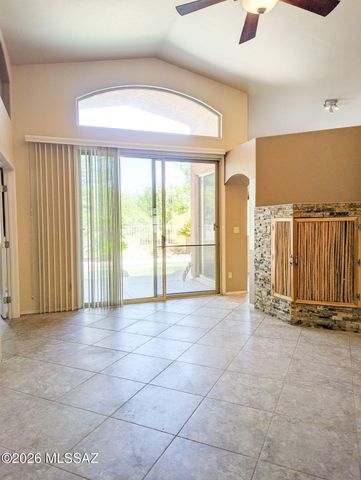 11122 N Desert Flower Drive, Tucson, AZ 85737