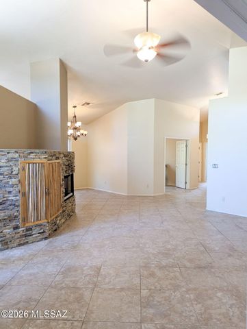 11122 N Desert Flower Drive, Tucson, AZ 85737