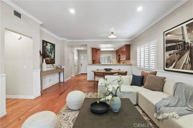 366 Villa Point, Newport Beach, CA 92660