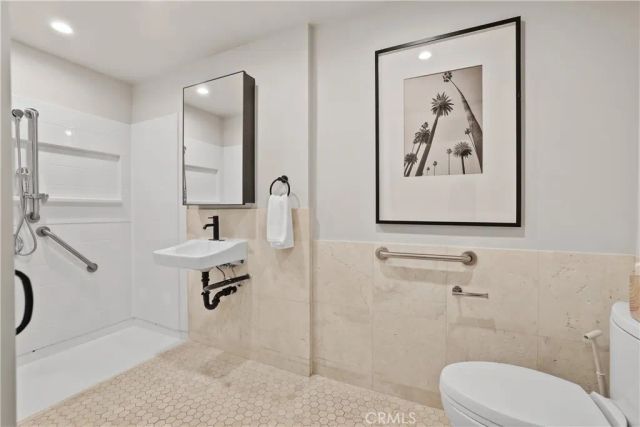 366 Villa Point, Newport Beach, CA 92660