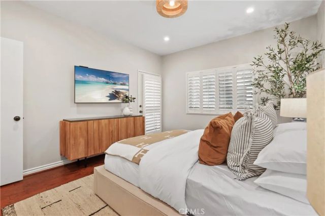 366 Villa Point, Newport Beach, CA 92660