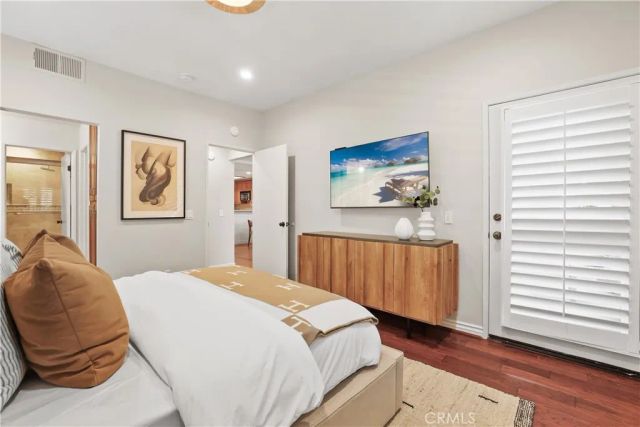 366 Villa Point, Newport Beach, CA 92660