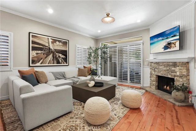 366 Villa Point, Newport Beach, CA 92660
