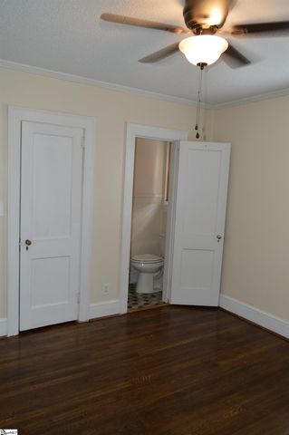 207 E Fairview Avenue, Greer, SC 29651